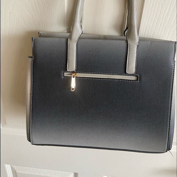 Bag - Picture 1 of 3